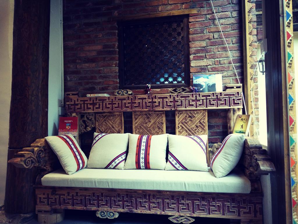 Shangri-La Mid - Mountain Homestay Zewnętrze zdjęcie