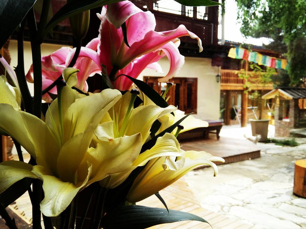 Shangri-La Mid - Mountain Homestay Zewnętrze zdjęcie