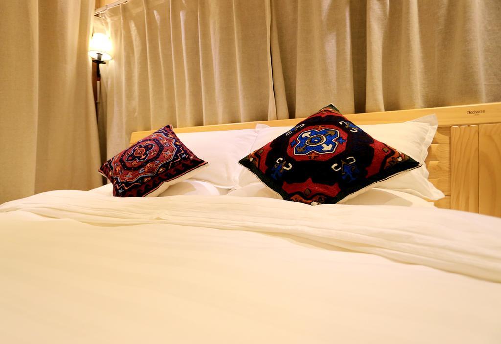 Shangri-La Mid - Mountain Homestay Zewnętrze zdjęcie