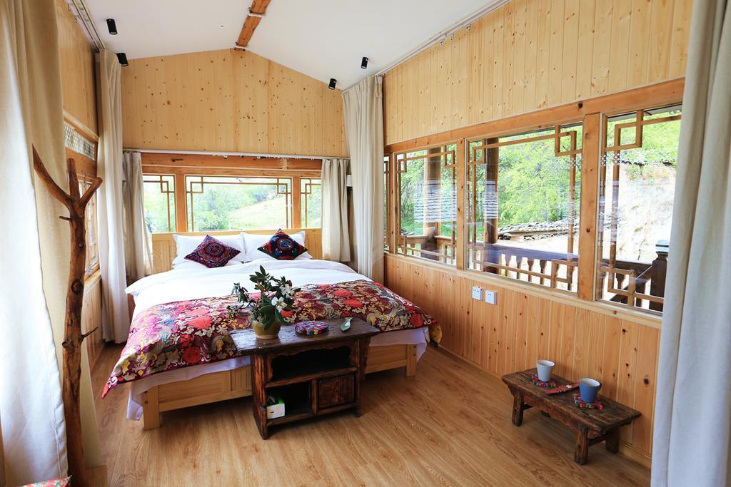 Shangri-La Mid - Mountain Homestay Zewnętrze zdjęcie