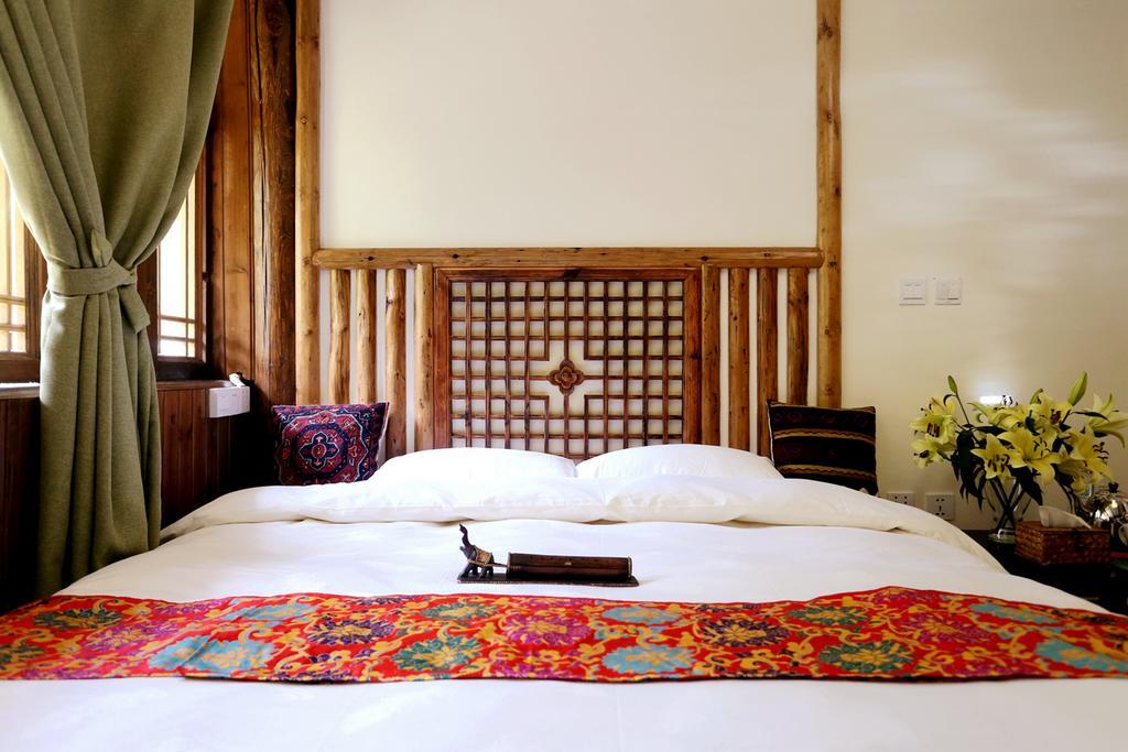 Shangri-La Mid - Mountain Homestay Zewnętrze zdjęcie