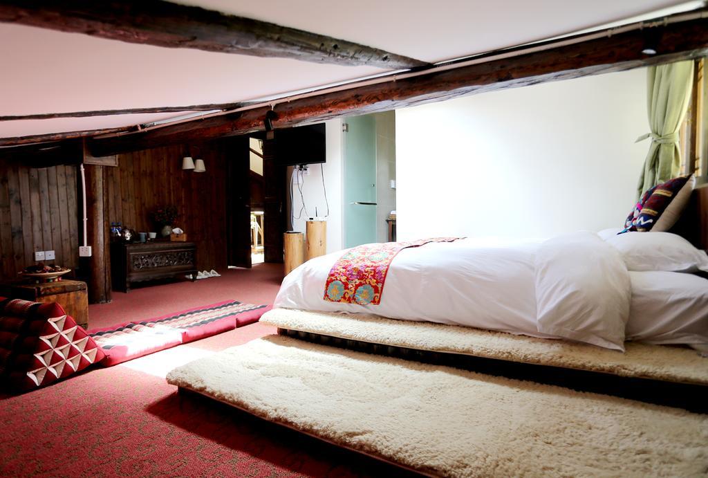 Shangri-La Mid - Mountain Homestay Zewnętrze zdjęcie